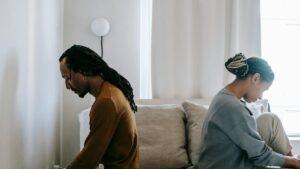 Quais problemas a endometriose pode causar